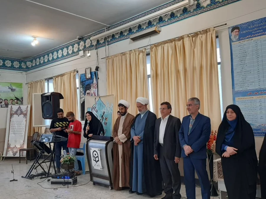 همزمان  با تولد حضرت معصومه (س) وروز دختر مراسم جشنی در پردیس فاطمه زهرا (س) واحد کوی امام برگزار گردید