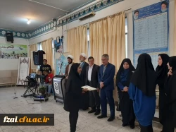 همزمان  با تولد حضرت معصومه (س) وروز دختر مراسم جشنی در پردیس فاطمه زهرا (س) واحد کوی امام برگزار گردید