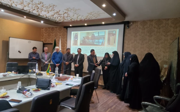 مراسم تجلیل و تکریم(بازنشسته ) دکتر زجاجی با حضور دکتر کجباف مدیرمحترم مدیریت امور پردیس های استان اصفهان