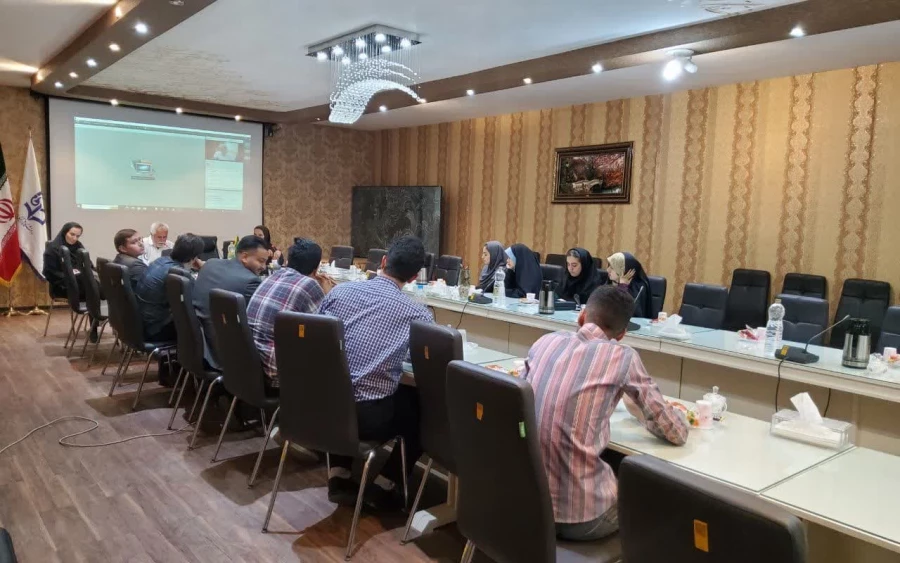 جلسه ی آموزشی توجیهی، جهت ارتقای سطح علمی و مهارتی دانشجویان راه یافته به مرحله کشوری جشنواره تدریس برتر درپردیس فاطمه زهرا (س) اصفهان