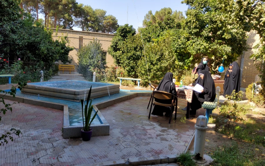 ثبت نام حضوری دانشجویان پردیس فاطمه زهرا (س) به روایت تصویر