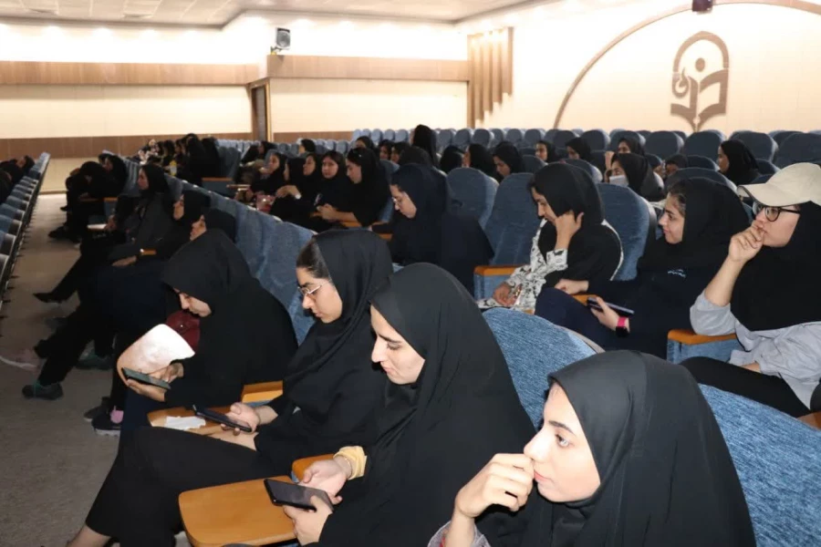 انجمن ورزشی پردیس به مناسبت هفته تربیت بدنی کارگاه کارآفرینی در حوزه ورزش همگانی را در روز سه شنبه 2 آبان ماه برگزار کرد.