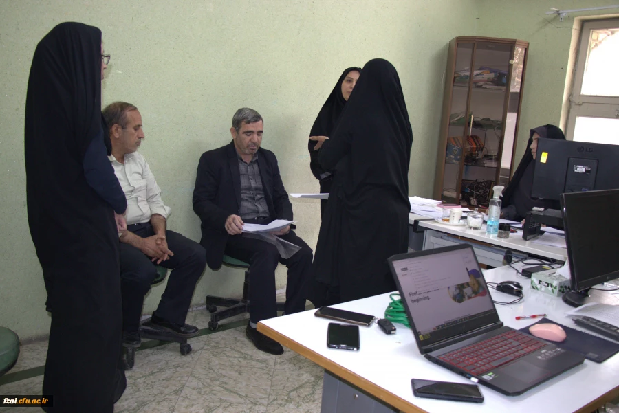  کارشناس مسئول اداره ارزیابی عملکرد و پاسخگویی به شکایات اداره کل آموزش و پرورش استان اصفهان و رئیس اداره سنجش صلاحیت های حرفه ای دانشگاه فرهنگیان از فرایند مجدد رسیدگی به اعتراضات ارزیابی مصاحبه اختصاصی بازدید کردند