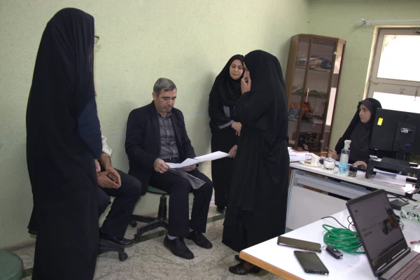  کارشناس مسئول اداره ارزیابی عملکرد و پاسخگویی به شکایات اداره کل آموزش و پرورش استان اصفهان و رئیس اداره سنجش صلاحیت های حرفه ای دانشگاه فرهنگیان از فرایند مجدد رسیدگی به اعتراضات ارزیابی مصاحبه اختصاصی بازدید کردند