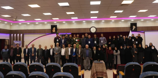 در سالن اجتماعات شهید سلیمانی پردیس فاطمه زهرا(س) برگزار شد
میزگرد تخصصی «بررسی برنامه درسی آموزش ریاضی رشته کارشناسی علوم تربیتی دانشگاه فرهنگیان و چالش ها و راهکارهای آن»