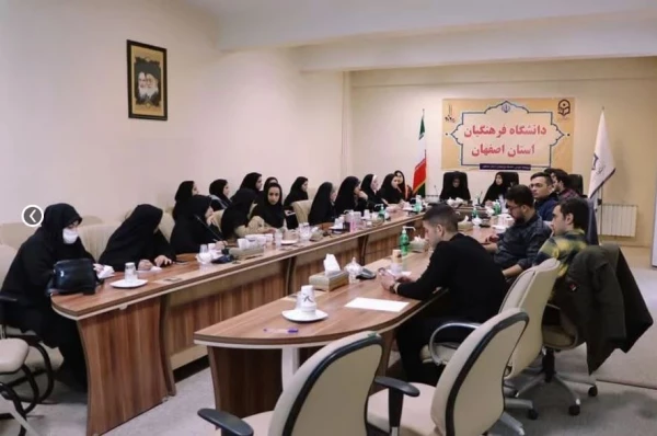 برگزاری کارگاه آموزشی خبر نویسی و طراحی پوستر