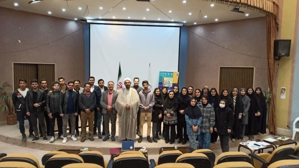 پیام تبریک ریاست پردیس به دانشجومعلمان  
در کرسی های آزاداندیشی و راهیابی آنان به مرحله کشوری 