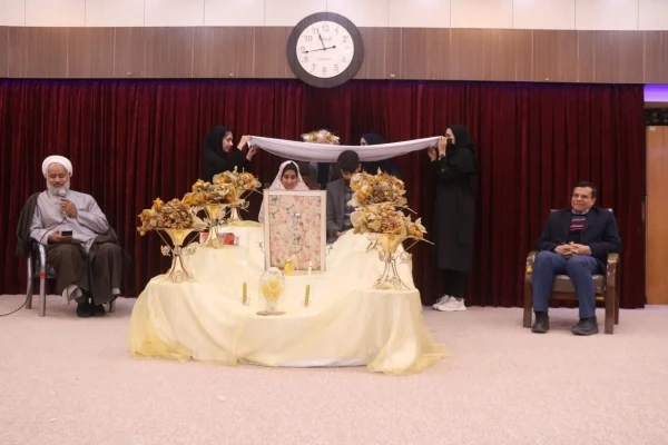 افتتاحیه کانون همیاران ازدواج و خانواده(کانون پیوند) در پردیس فاطمه الزهرا(س) اصفهان 