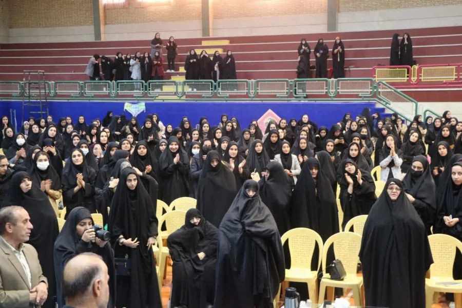 به میزبانی پردیس فاطمه زهرا(س) استان اصفهان برگزار شد:
یادواره شهدای دانشجو معلم دانشگاه فرهنگیان استان اصفهان