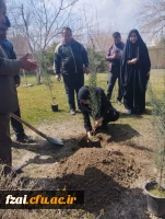 به مناسبت ۱۵ اسفندماه، روز درختکاری و هفته بزرگداشت محیط زیست و منابع طبیعی، مراسم کاشت نهال در پردیس فاطمه زهرا(س) اصفهان برگزار گردید.