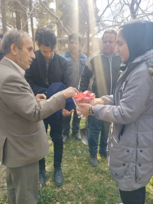 به مناسبت ۱۵ اسفندماه، روز درختکاری و هفته بزرگداشت محیط زیست و منابع طبیعی، مراسم کاشت نهال در پردیس فاطمه زهرا(س) اصفهان برگزار گردید.