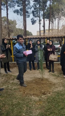 به مناسبت ۱۵ اسفندماه، روز درختکاری و هفته بزرگداشت محیط زیست و منابع طبیعی، مراسم کاشت نهال در پردیس فاطمه زهرا(س) اصفهان برگزار گردید.