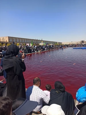 حضور جمعی از کارکنان و دانشجویان پردیس فاطمه زهرا ( س) استان اصفهان در راهپیمایی روز قدس