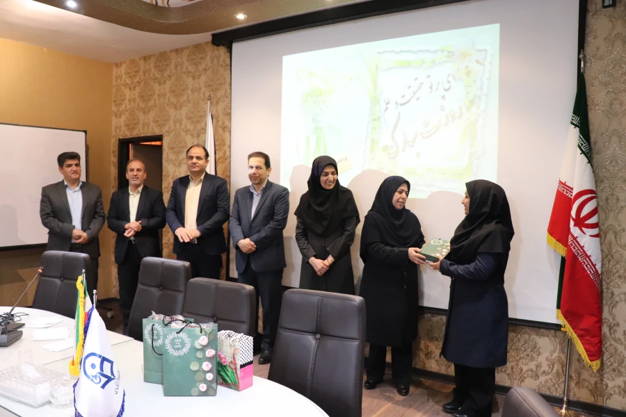 جلسه ی شورای اداری پردیس  فاطمه زهرا(س) 