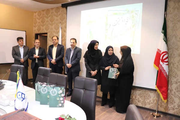 جلسه ی شورای اداری پردیس  فاطمه زهرا(س) 