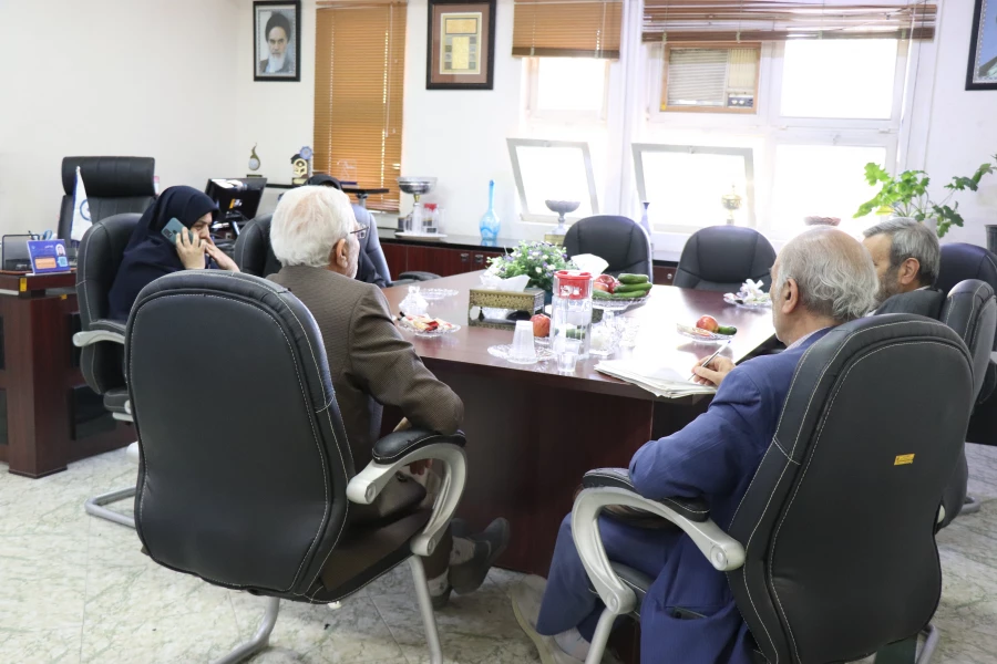 دیدارریاست پردیس با پیشکسوتان دانشگاه فرهنگیان اصفهان 