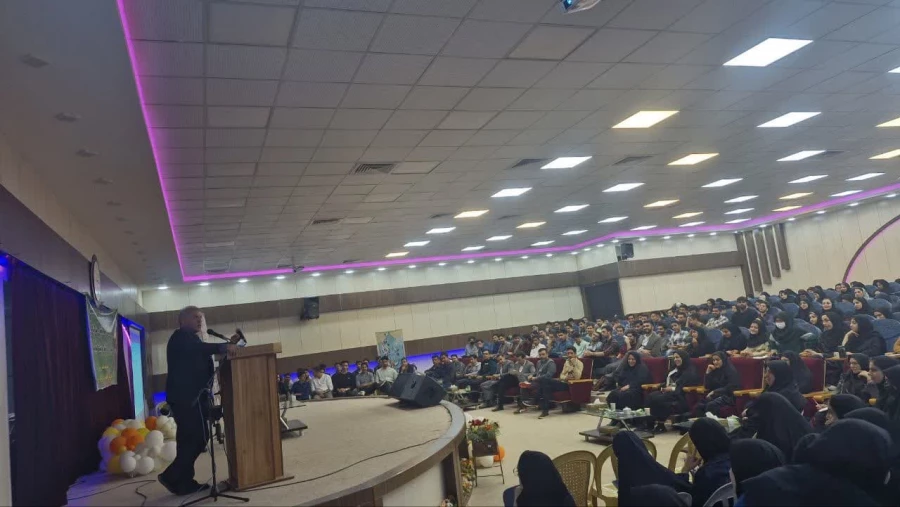 به مناسبت هفته بزرگداشت مقام معلم، روان شناس و مشاور برگزار شد