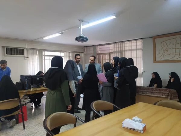 شروع فرایند ارزیابی تکمیلی دانشجویان جدیدالورپردیس (مصاحبه) فاطمه زهرا (س) اصفهان