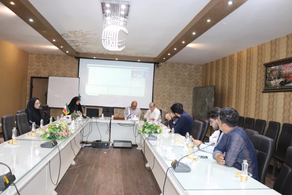 برگزاری جلسه برای برپایی جشن دانشجویی در پردیس فاطمه زهرا (س) اصفهان