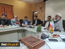 نشست سرپرستان سراهای دانشجویی دانشگاه با علی اکبر کجباف و هیات همراه