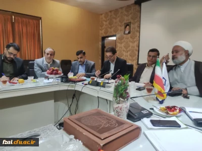 نشست سرپرستان سراهای دانشجویی دانشگاه با علی اکبر کجباف و هیات همراه

در پردیس فاطمه زهرا س اصفهان