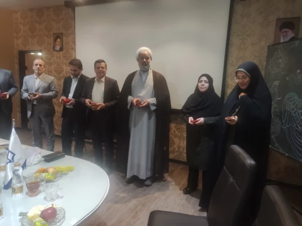 نشست سرپرستان سراهای دانشجویی دانشگاه با علی اکبر کجباف و هیات همراه