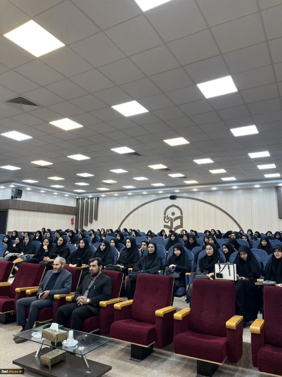 جلسه تبیینی گزینش و حراست با دانشجویان جدید الورود 