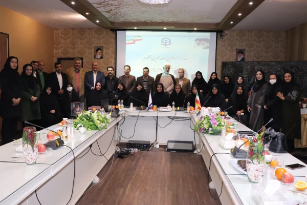 مراسم تکریم سرکار خانم دکتر اکرمی و معارفه سرکار خانم دکتر جلیل آبکنار سرپرست پردیس فاطمه زهرا (س) اصفهان