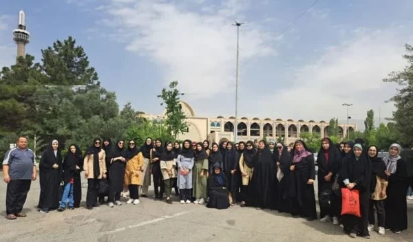 بازدید دانشجومعلمان پردیس ها و مراکز استان اصفهان از نمایشگاه بین المللی کتاب تهران