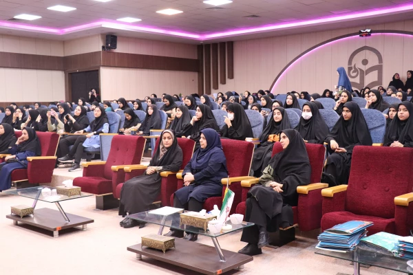 تقدیر ازدانشجویان برتر آموزشی