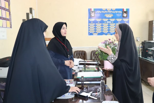 بازدید سرپرست پردیس و معاون آموزشی از مدارس مجری کارورزی