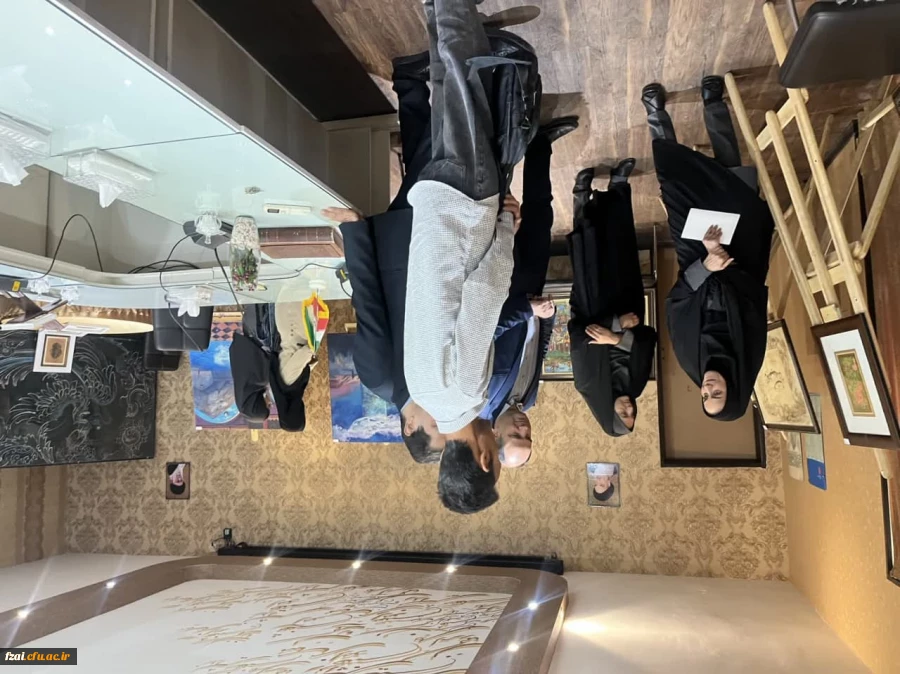 بازدید سرپرست دانشگاه فرهنگیان استان اصفهان ازنمایشگاه کتاب و آثار اساتید هنر دانشگاه فرهنگیان 