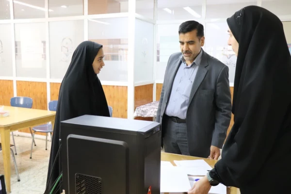 آنچه از آخرین روزهای فرآیند مصاحبه متقاضیان ورود به دانشگاه فرهنگیان پردیس فاطمه زهرا س اصفهان ثبت شده است.