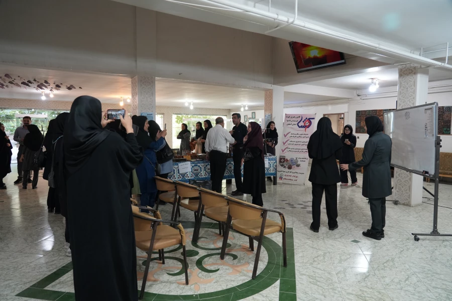 گزارش تصویری و  افتتاح نمایشگاه دستاوردهای  ناشنوایان در پردیس فاطمه زهرا س اصفهان