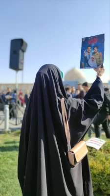 حضور اساتید، کارکنان و دانشجویان پردیس فاطمه الزهرا(س) در راهپیمایی 13 آبان