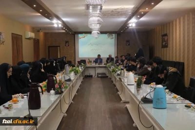 تشکیل جلسه فرهنگی تربیتی دانشگاه فرهنگیان در شهر گنبدهای فیروزه ای