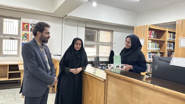 تجلیل از بانوان همکار به مناسبت فرخنده میلاد حضرت معصومه(س) دانشکدع علوم تربیتی حضرت فاطمه زهرا س اصفهان