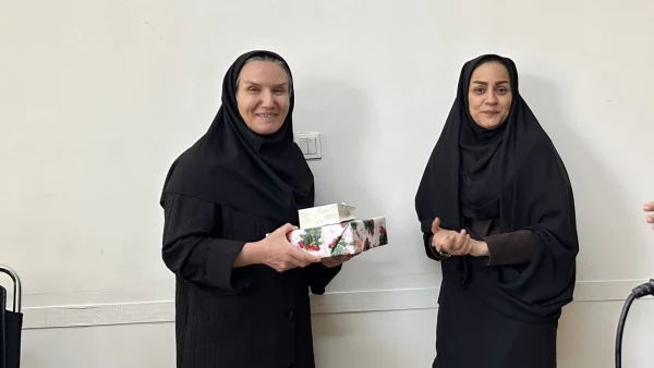 تجلیل از بانوان همکار به مناسبت فرخنده میلاد حضرت معصومه(س) دانشکدع علوم تربیتی حضرت فاطمه زهرا س اصفهان
